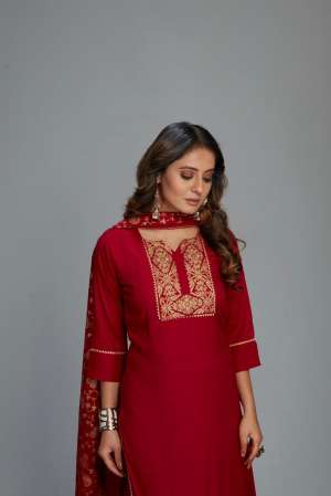 RAYON ELEGANT LOOK KURTI DUPATTA WITH BOTTOM SIZE SET